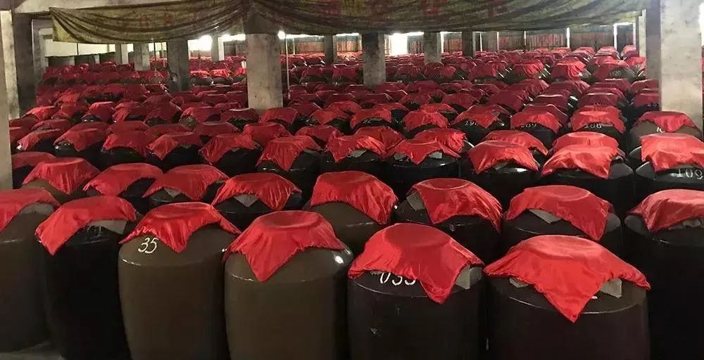 花冠鲁雅香酒42度,花冠鲁雅香12年酒怎么样