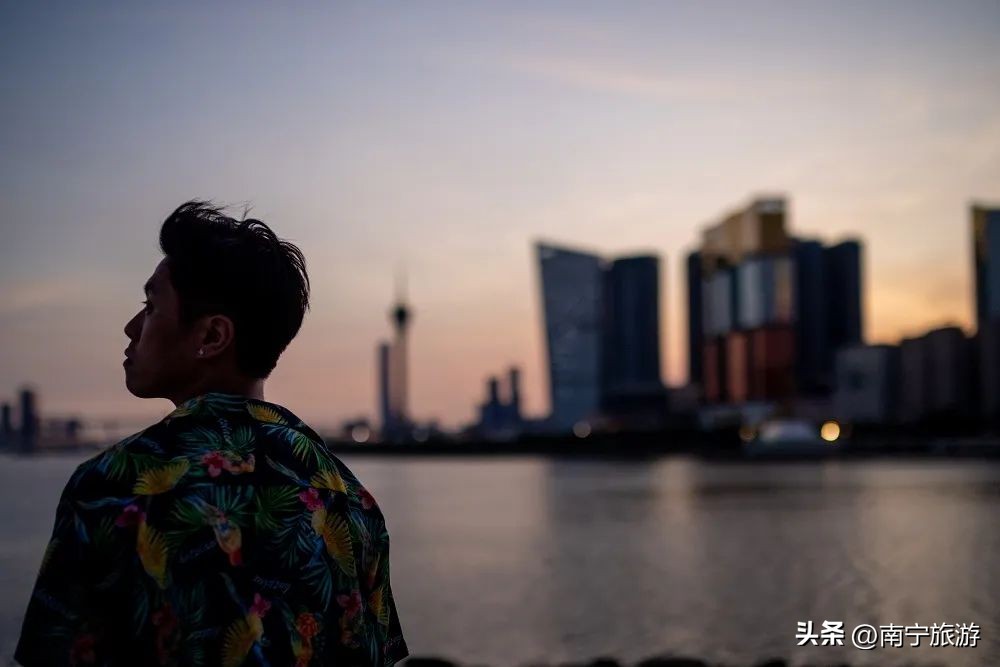 澳门，好久不见！南宁直飞澳门机票买1送1再赠尊享礼遇！