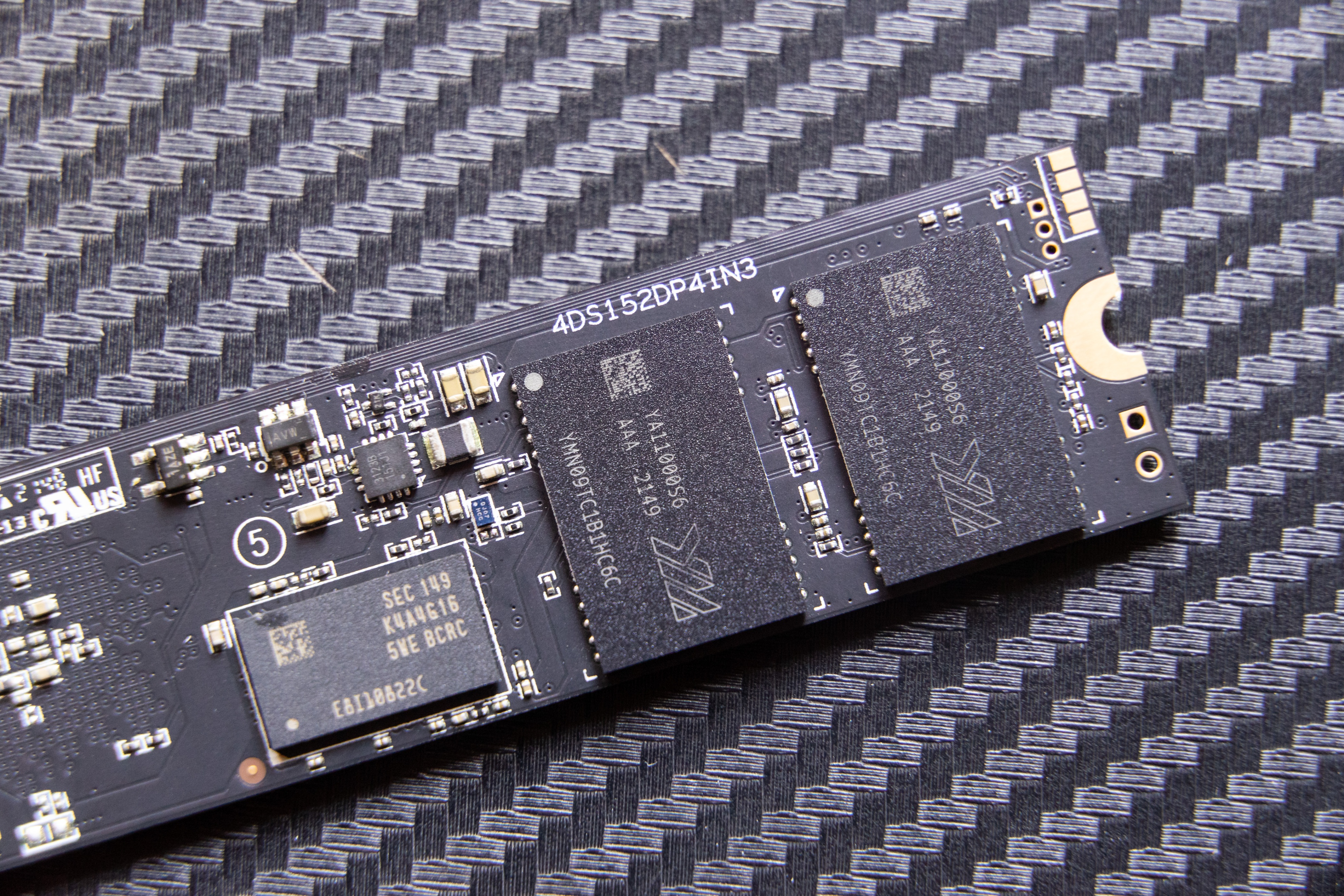 致钛tipro7000笔记本,tipro7000