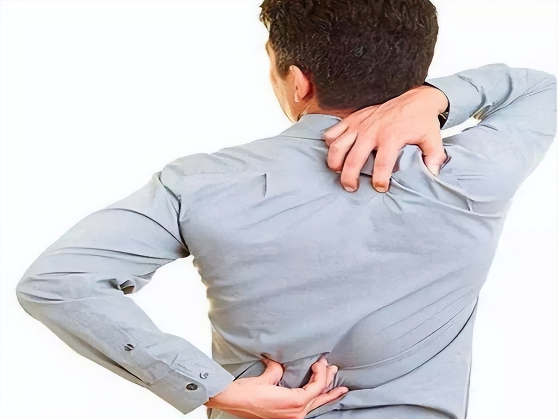 神经性皮炎喝过中药后为啥更痒,手越抓越痒是皮炎还是真菌感染