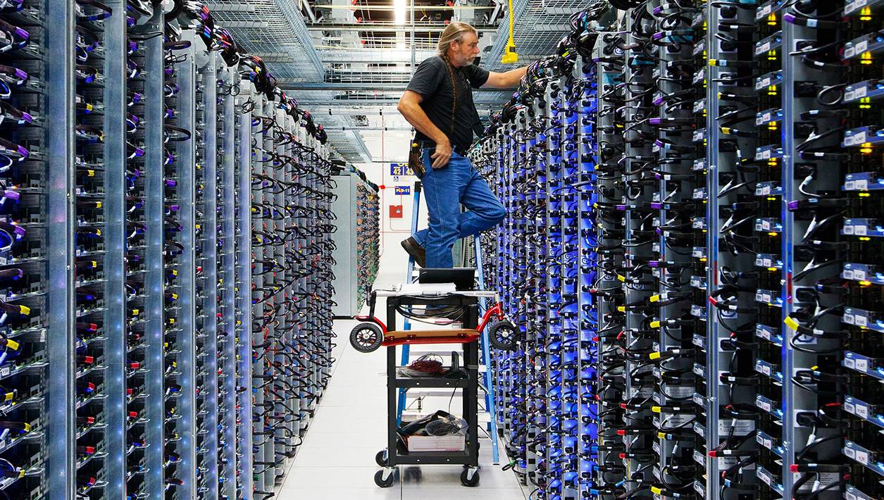 ChatGPT们难以复制的原因，除了耗显卡，还有水电费太贵？