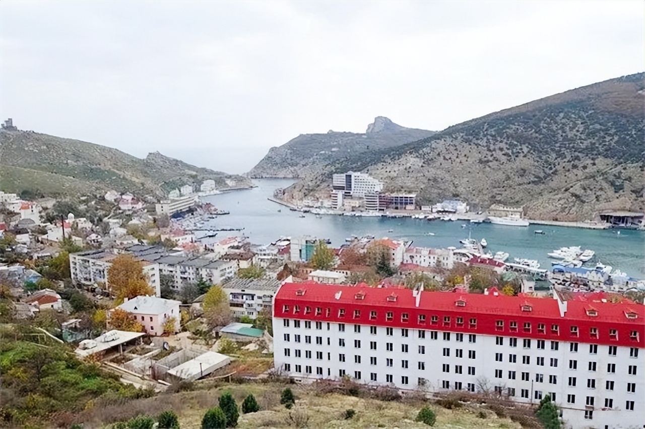 克里米亚是怎么回归俄罗斯的,克里米亚为什么并入俄罗斯