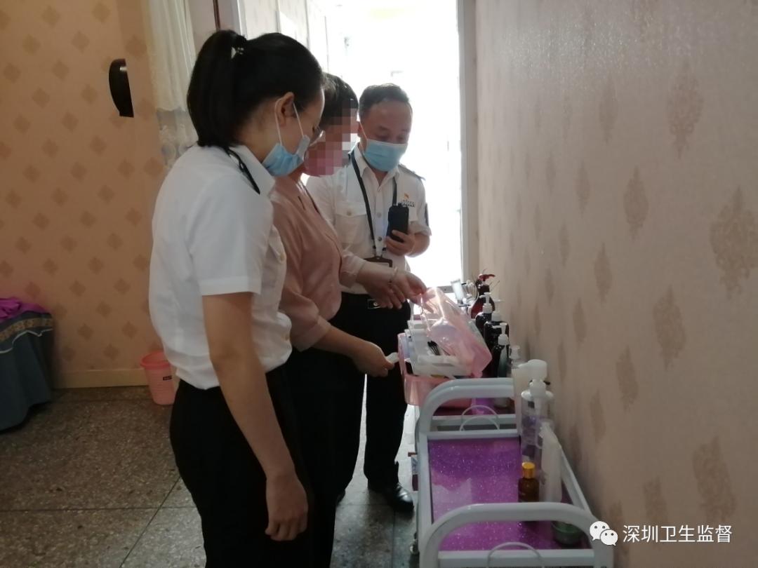 无证经营美容店查到了会怎么样,美容公司两年前无照经营怎么处罚