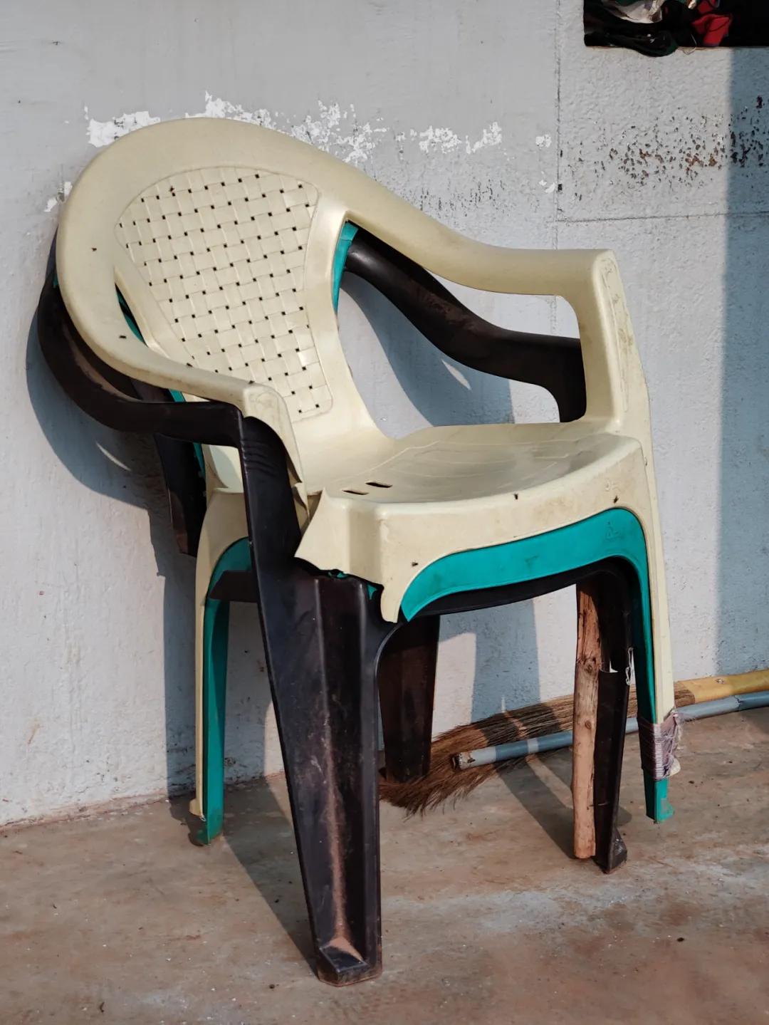 集中营六记,集中营逃亡7年