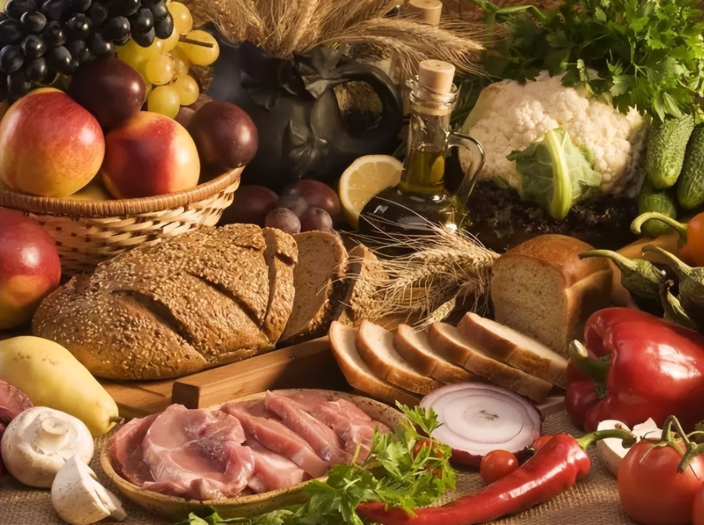 头皮痒抠出白泥是怎么回事,头皮抠出白泥头皮瘙痒如何治疗