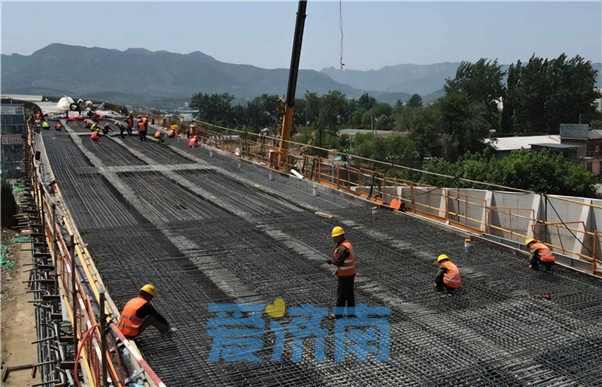 夏色初染泉城一起来找找济南府里的中国色吧~