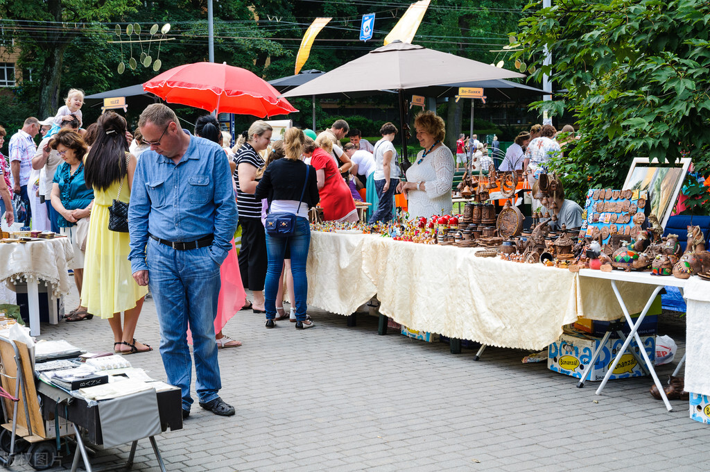俄罗斯人民生活真实现状 (带你看一看真实的俄罗斯现状)