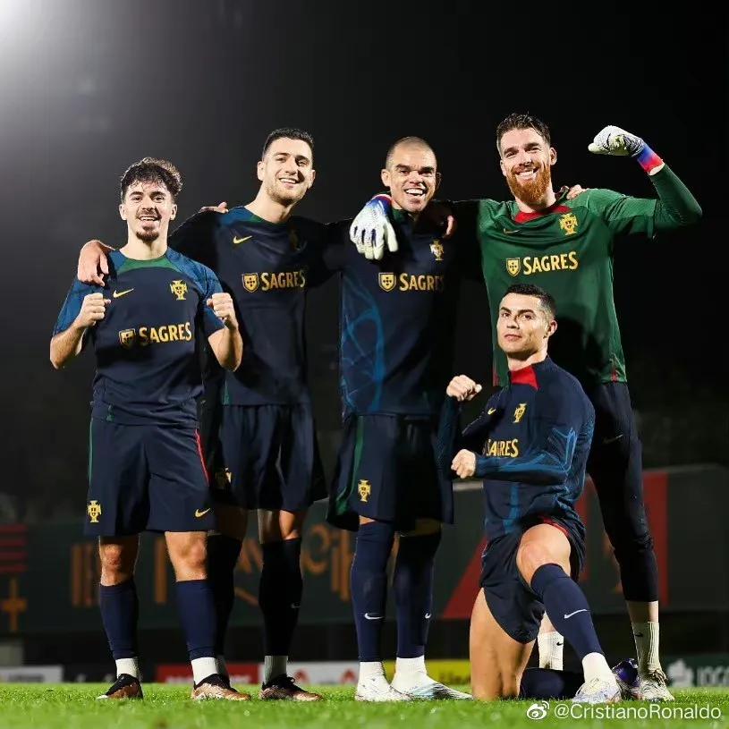 世界杯32强各国人口数量、经济总量（GDP）和人均GDP