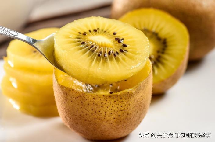 为什么奇异果叫奇果又叫猕猴桃呢,猕猴桃和奇异果有什么不同的地方