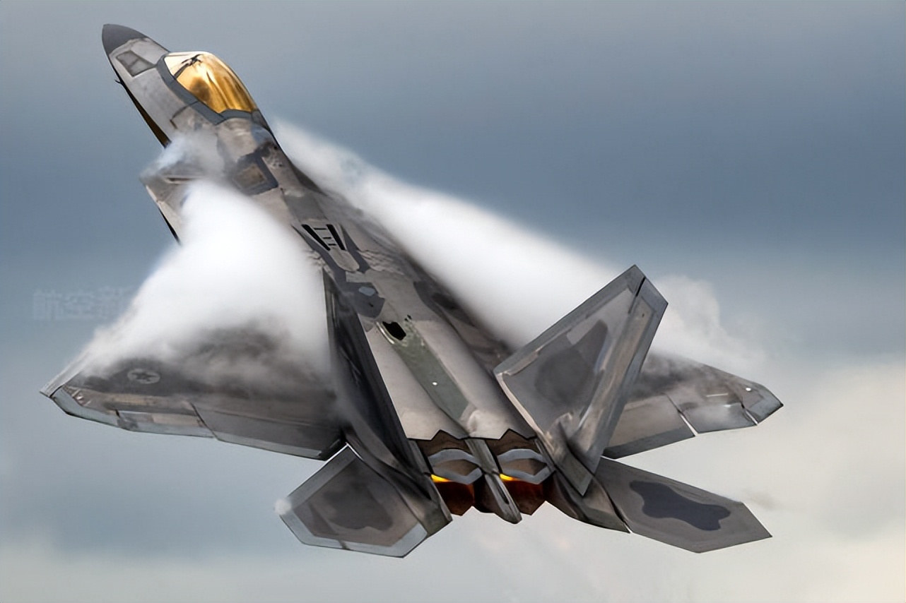 2022年，央视曝五代机生产线，用3D打印造战机，歼20能批量生产？