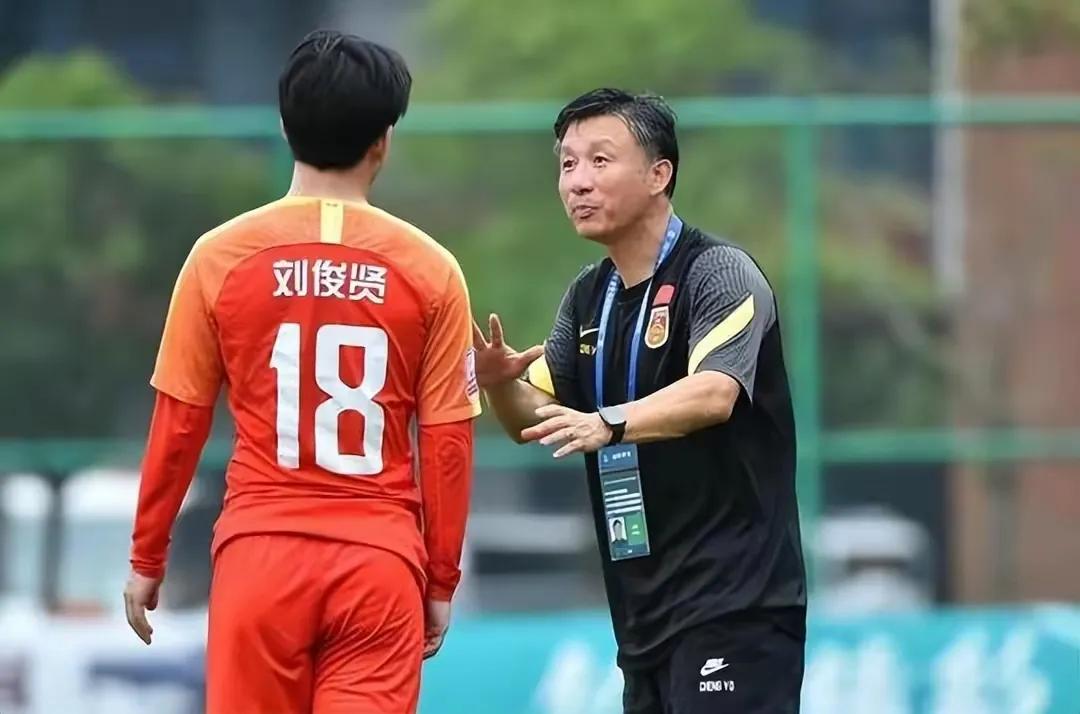 中国男足0:12惨败射门集锦,中国男足1到10惨败