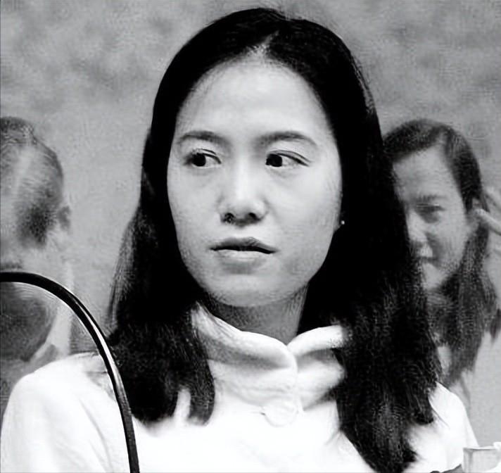 28岁嫁大54岁杨振宁,结婚19年分房睡,没遗产没孩子,她到底图什么