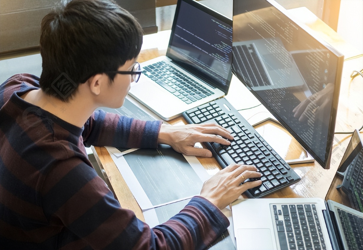 就业前景不好的十大专业排名,就业前景好的10大专业排名前十