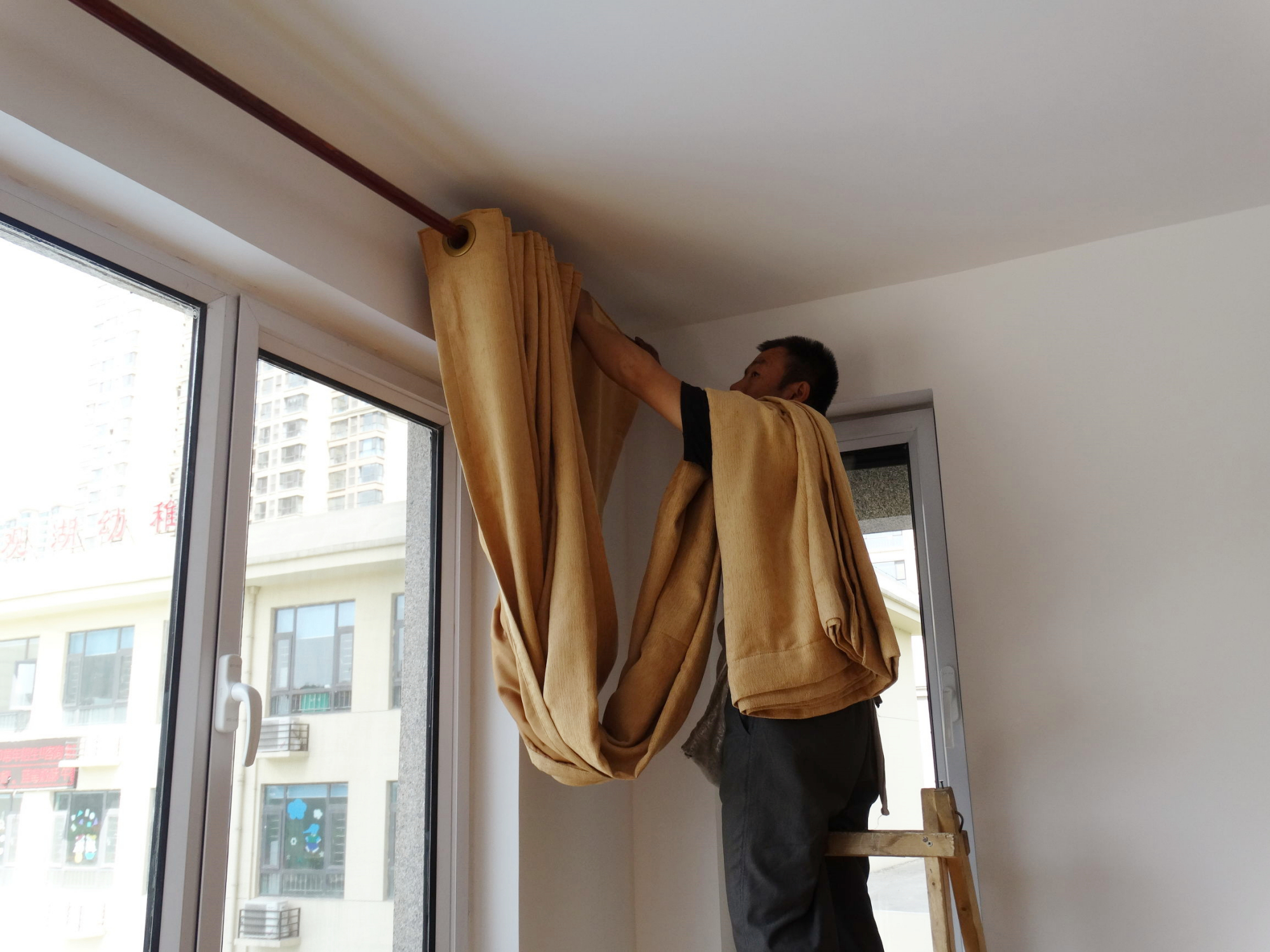 装修别花太多钱,装修别再刷大白墙