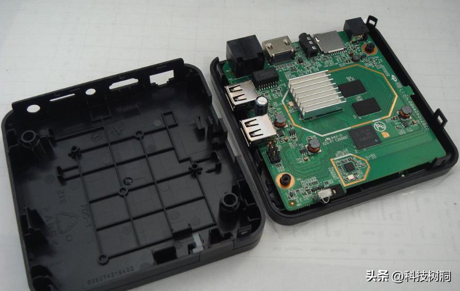 最新版电视盒子哪个牌子好,最新的电视盒子什么品牌好