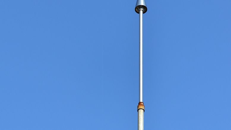 大避雷针和小避雷针联合避雷,避雷线与避雷针保护范围哪个大