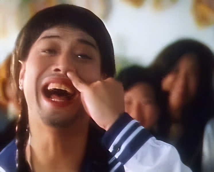 不顾形象的帅气男明星,不顾形象的男人具体表现