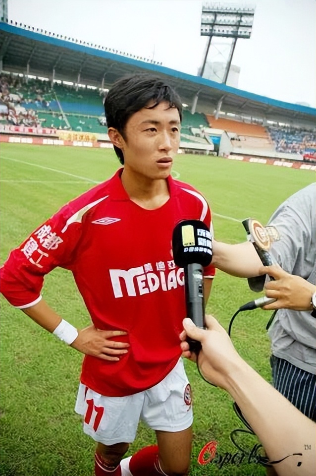 现在足球运动员比前二十年进球多,中国足球员国家队进球记录最新