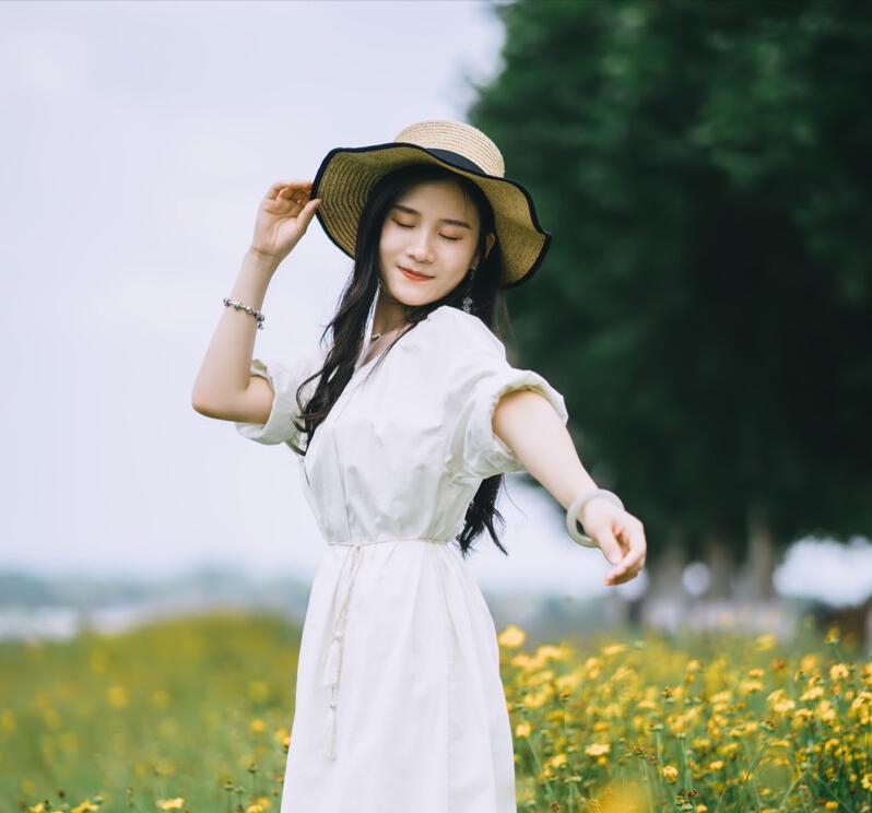 故事：我一个劲撮合闺蜜和男神，他竟气红了脸“我喜欢的是你”