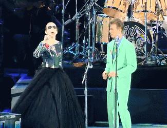 大卫鲍伊妆容,大卫·鲍伊年轻照片