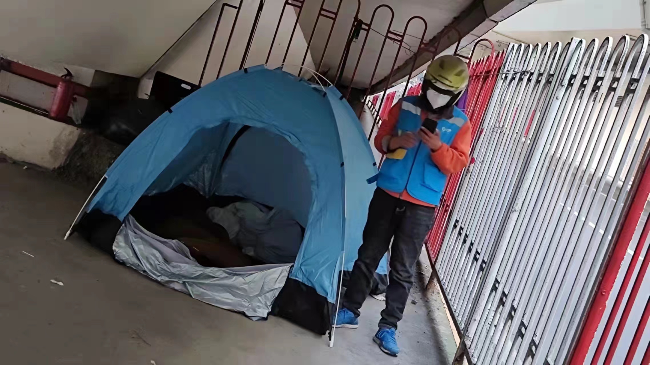 疫情下的上海外卖骑手,上海疫情骑手通行证