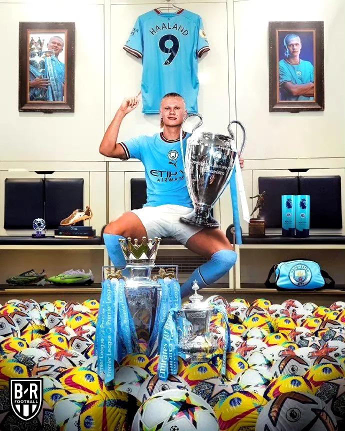 曼城最终3比2击败卫冕冠军,曼城2-0击败维拉登顶榜首