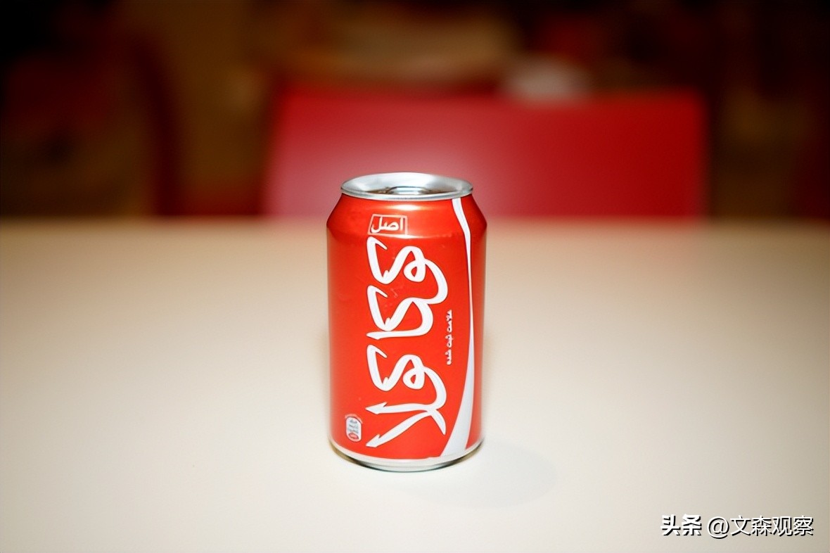 百事可乐跟苏联合作 (百事和可口可乐之间的大战)