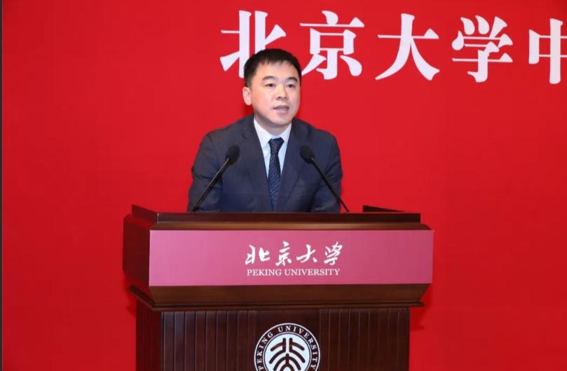 蒸发2000亿，被集体*债追**！沉迷买楼的首富，滤镜碎了