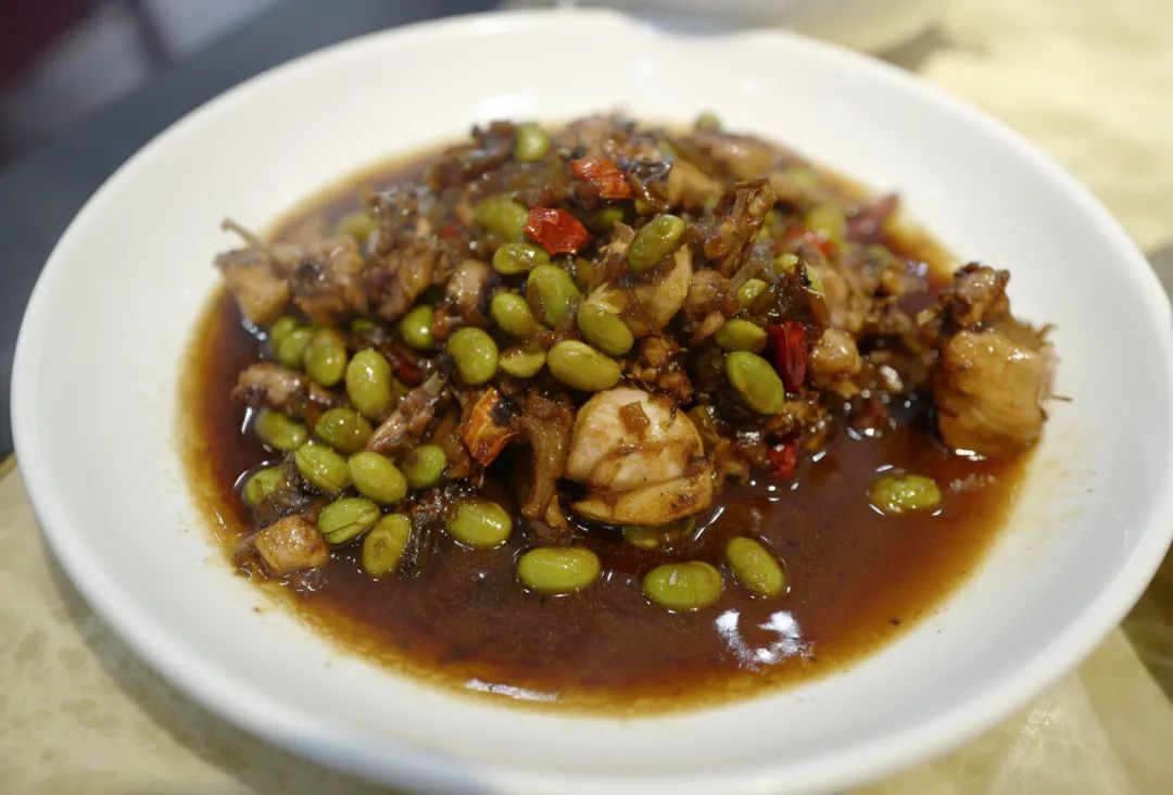 我去竹林避暑了，夏天过完再通知我！