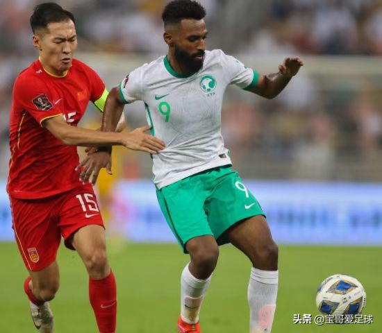 世界杯C组巡礼：梅西莱万墨西哥巅峰对决，沙特陪太子读书