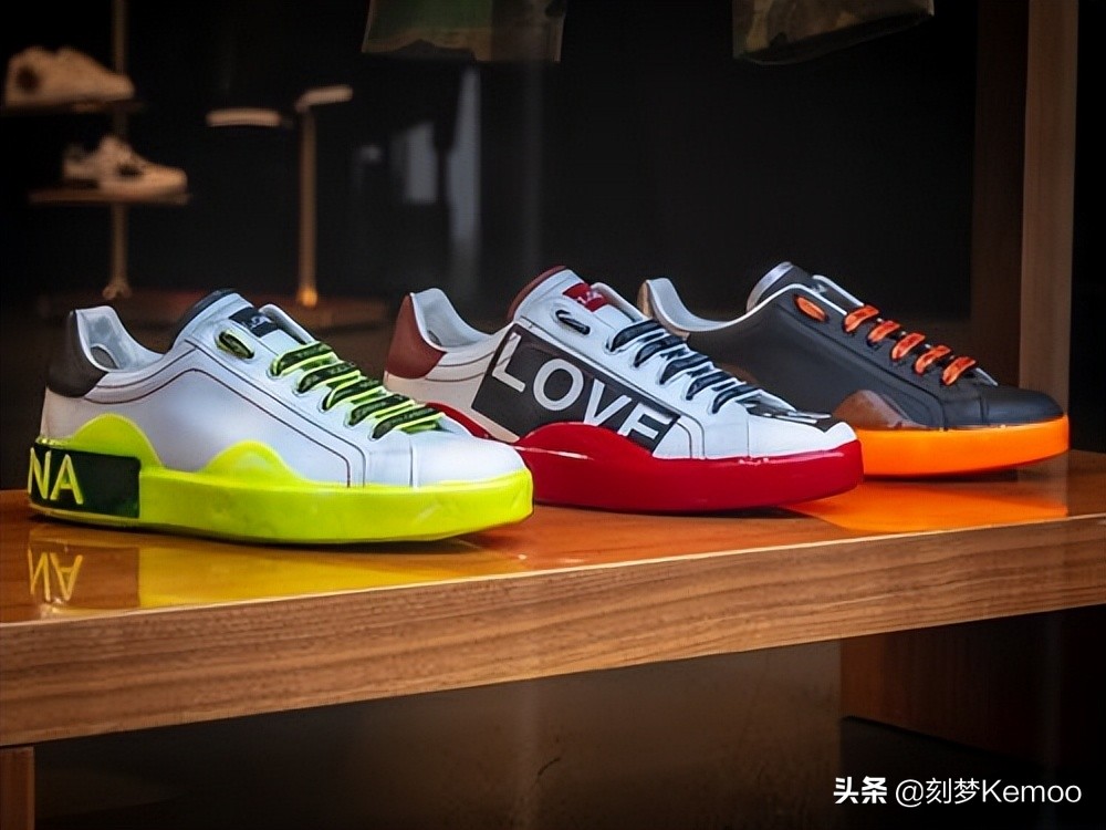 这几种鞋不适合宝宝穿,鞋子不合适会影响宝宝走路姿势吗