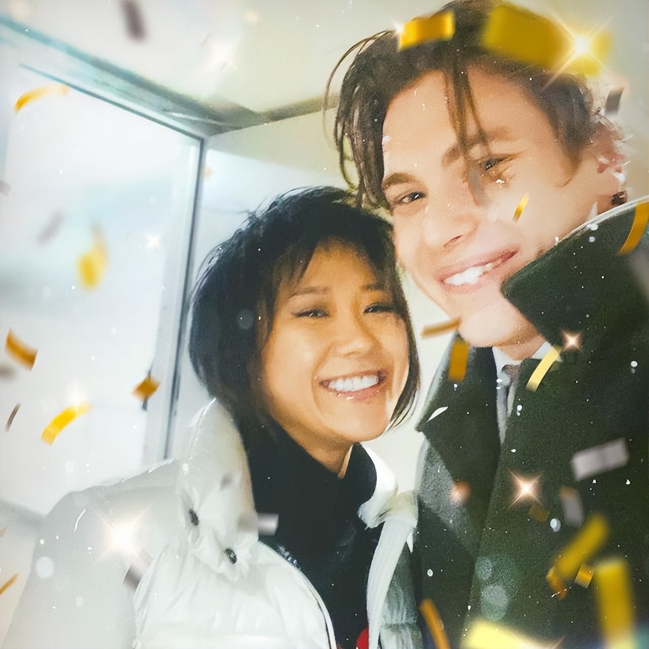 她穿紧身超短裙被骂18禁，手指狂飙4小时后，却让指挥家当场跪拜