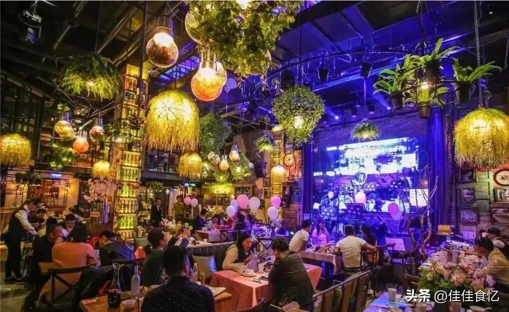 詹宗德是胡桃里的创始人吗,胡桃里创始人李华兵和詹宗德