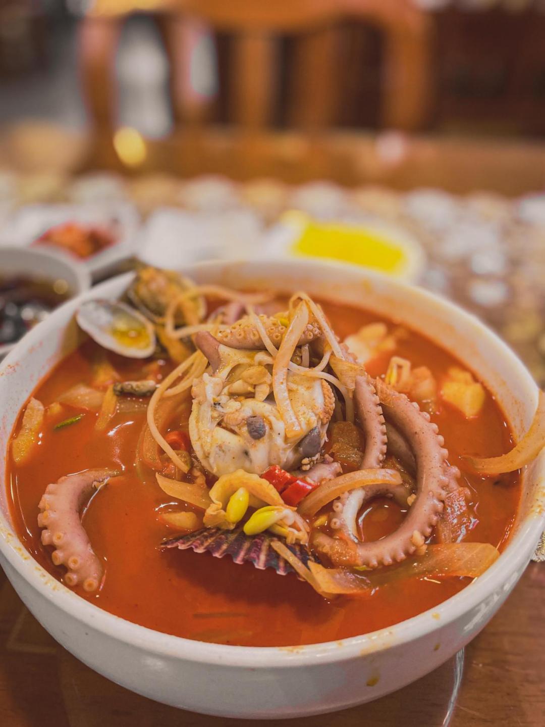 最新韩国街美食攻略,韩国街有什么好逛的