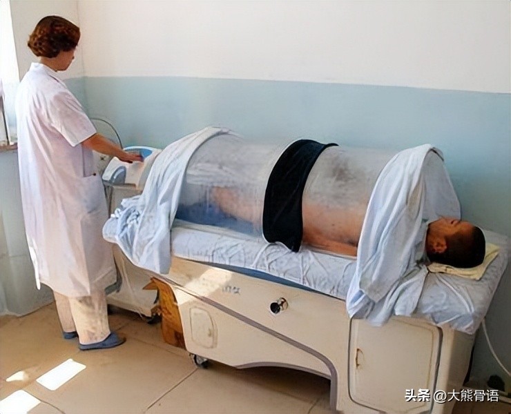 中医熏蒸洗浴一体,中医药浴疗法