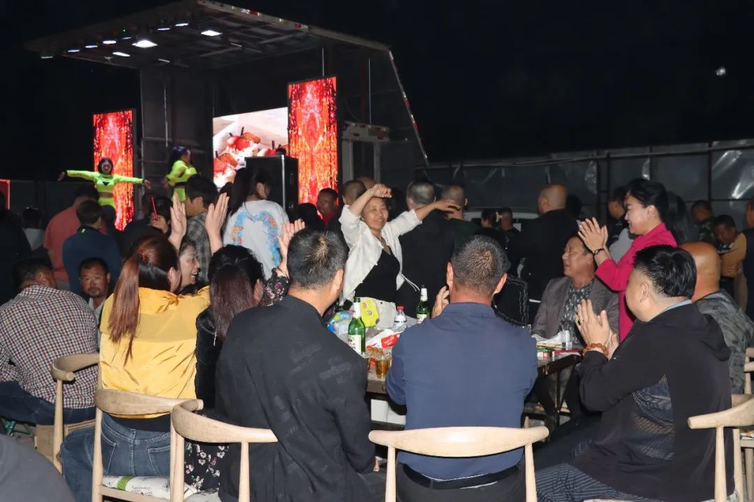 乡村小夜市点亮夜经济,乡村夜市打造