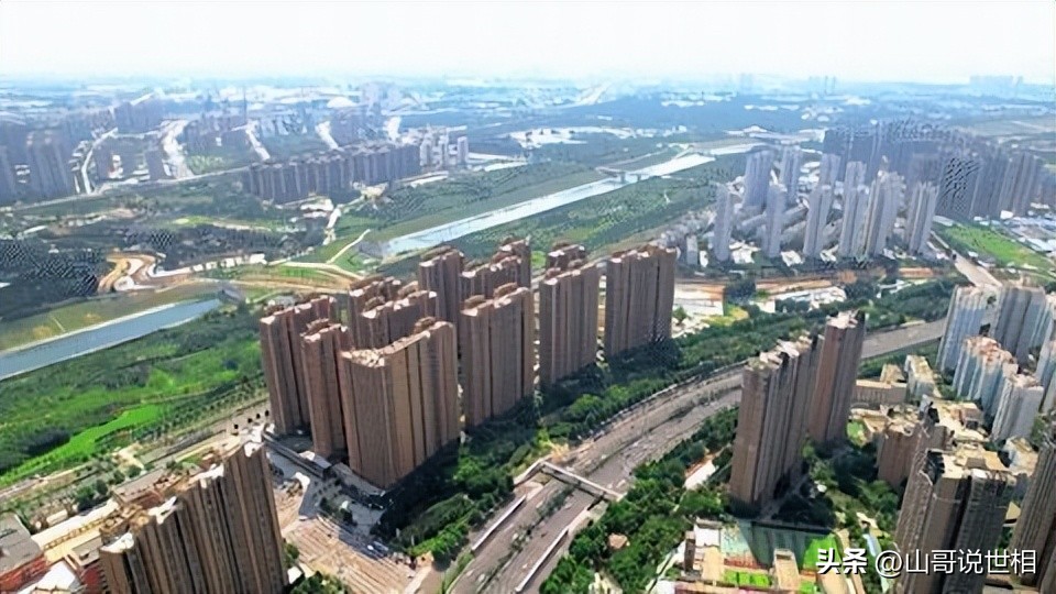 郑州实验外国语学校东校区怎么样,郑州实验外国语学校公告