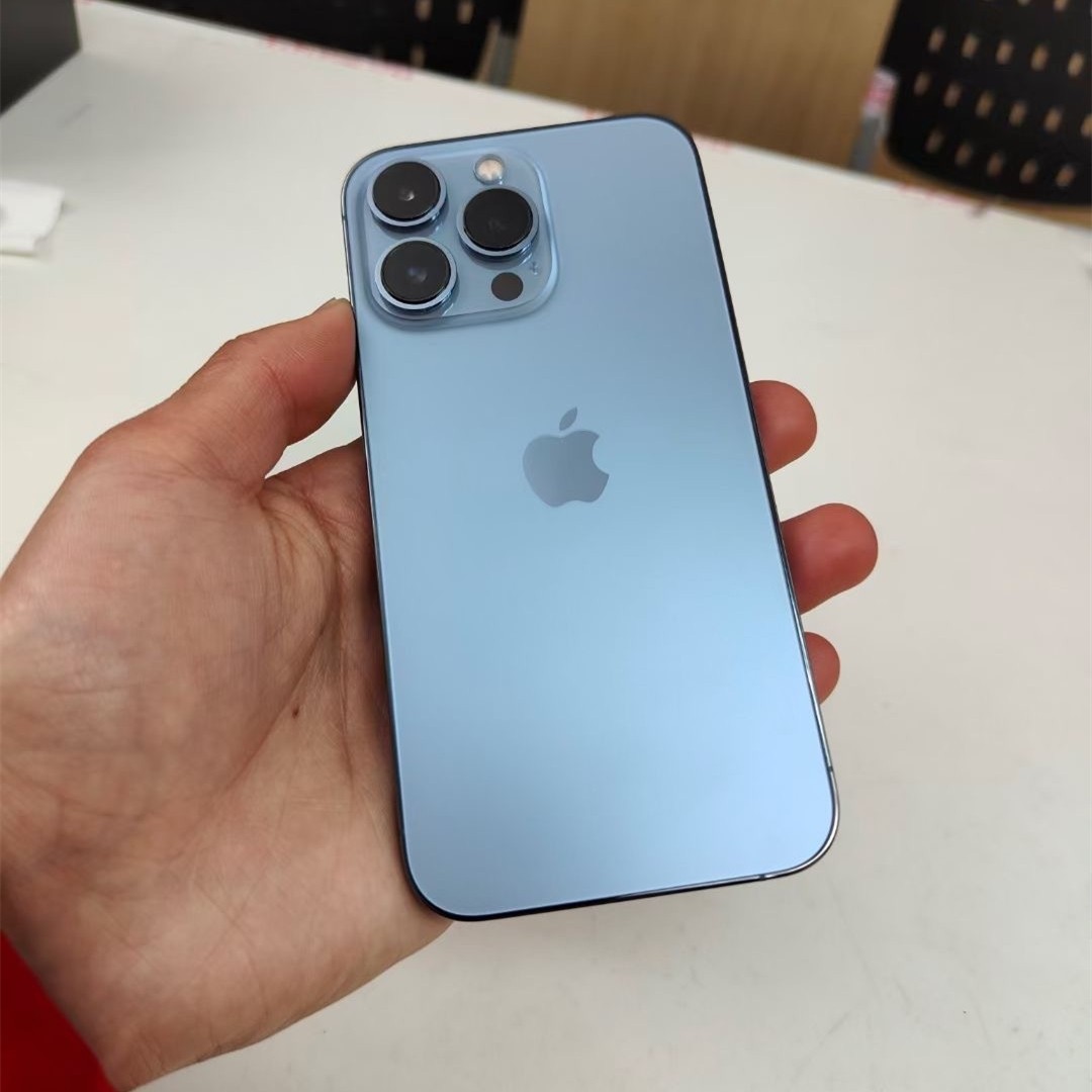 iphone手机哪个最值得推荐,目前选择哪款苹果手机性价比最高