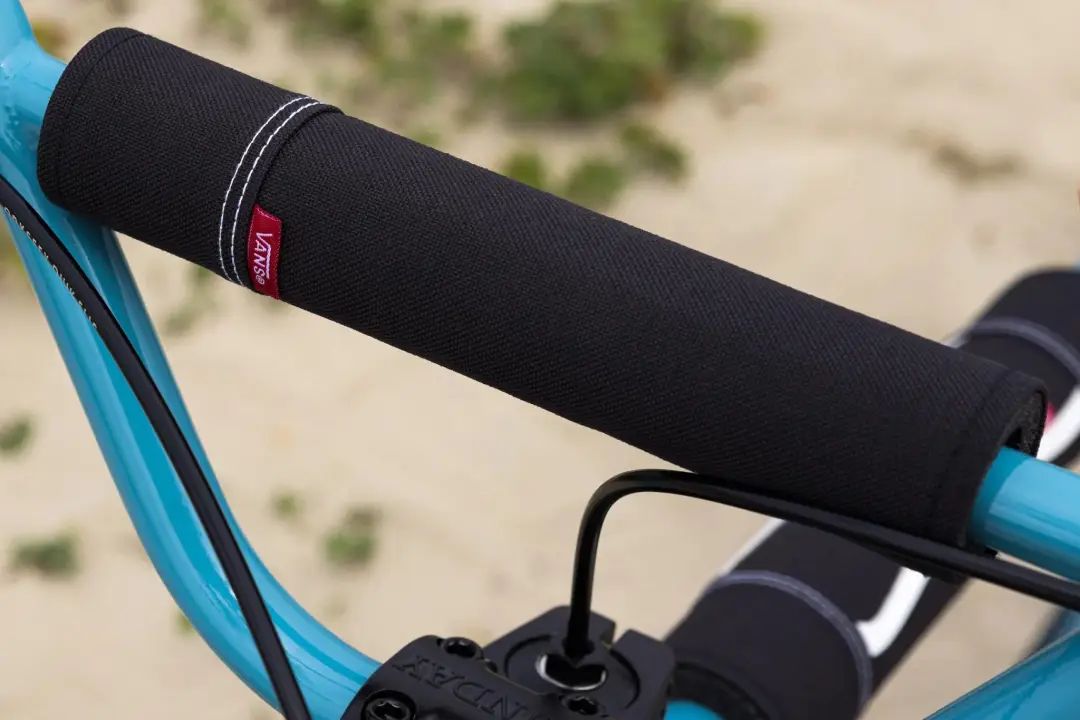 vans联名款2023,vans2023联名