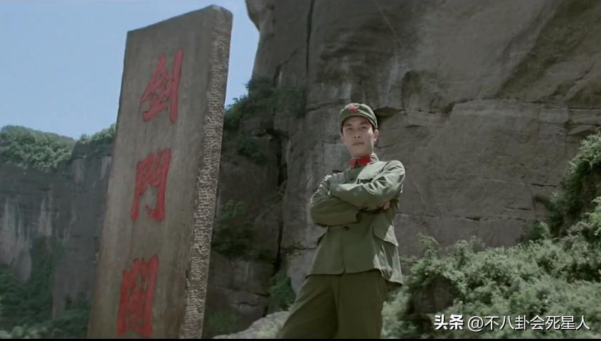 中国影史票房前十，看完排名，我不禁疑惑：中国电影还有未来吗？