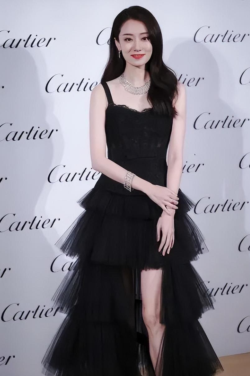 一张脸像不同的两个人是什么体验,同一张脸都是两个模样