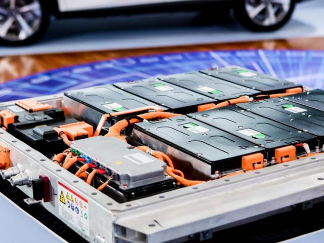 电动汽车电池为什么容易起火,防止电动汽车电池起火