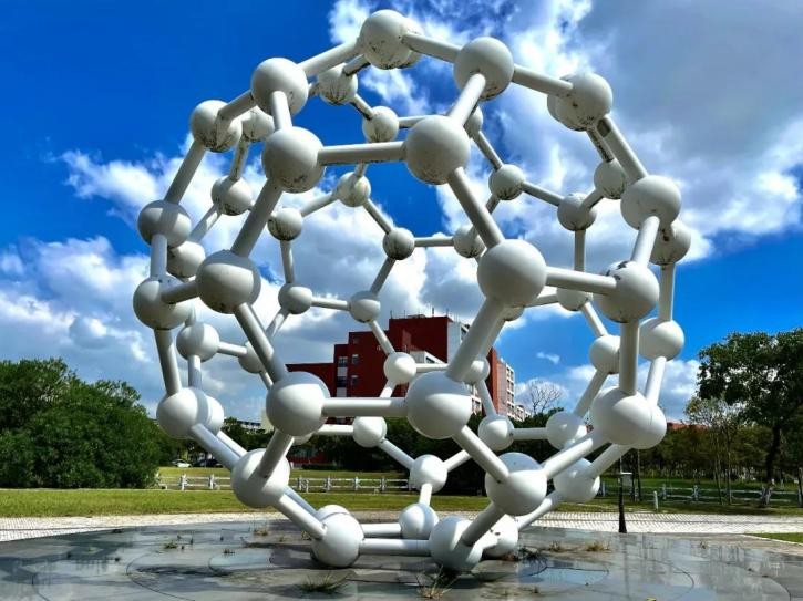 10大高薪资专业排行榜,最新的20个专业最高工资排名