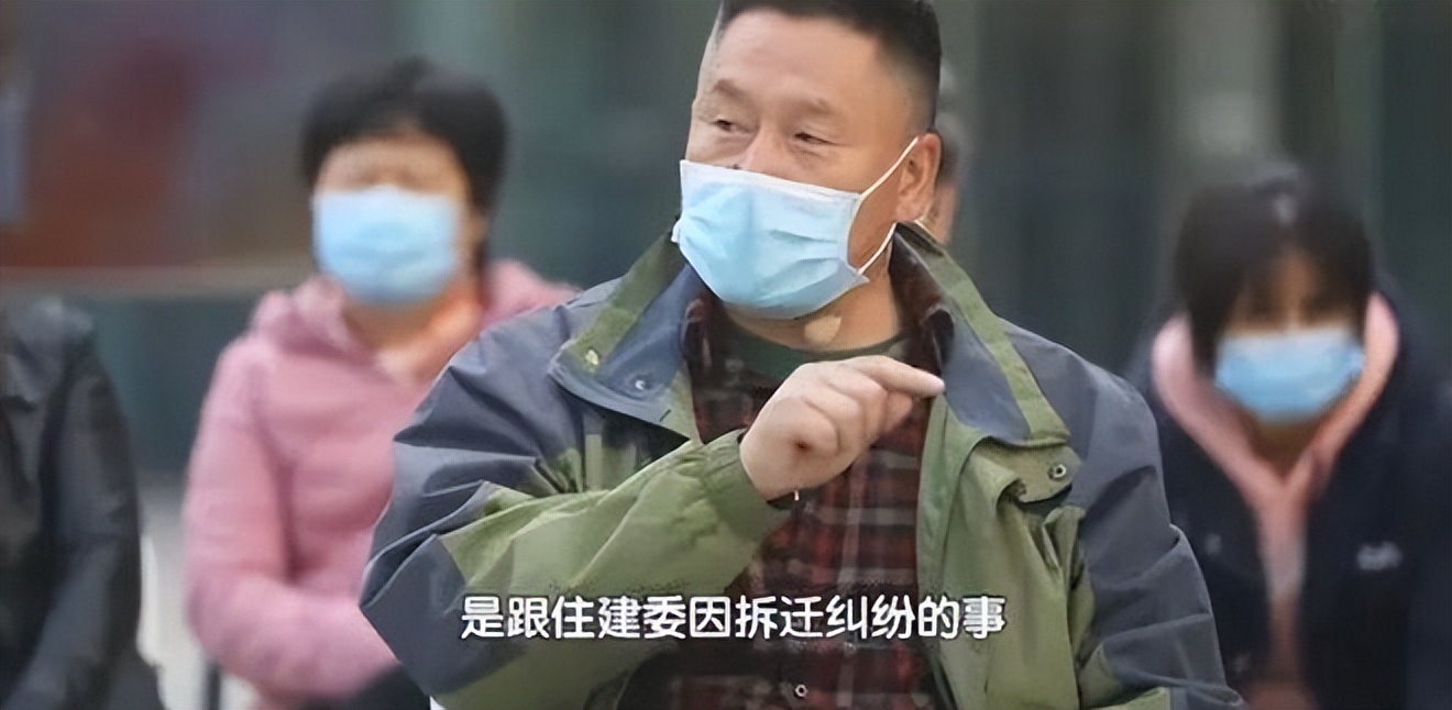 01年男子北京3万买房，17年后*迁拆**补偿1135万，卖家却想3万买回房