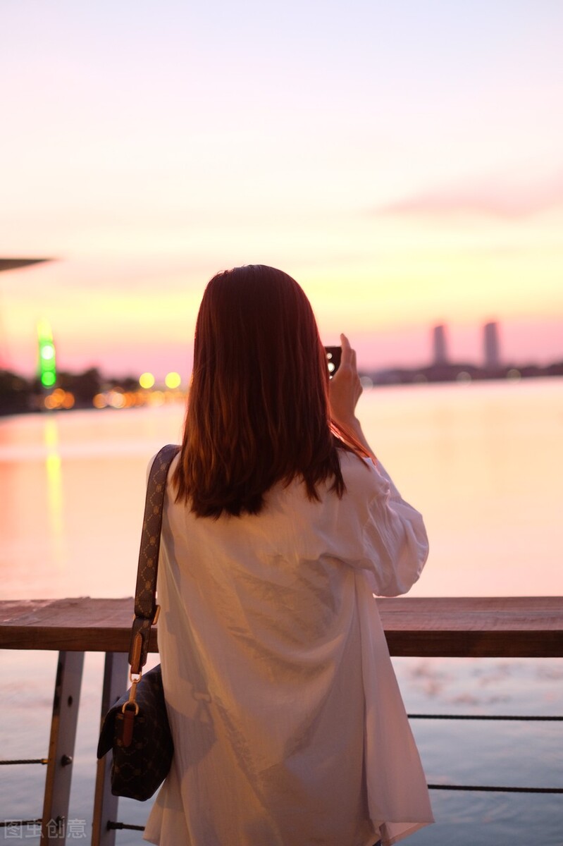 微小说：那一年，我与邻居阿姨有一段旧情