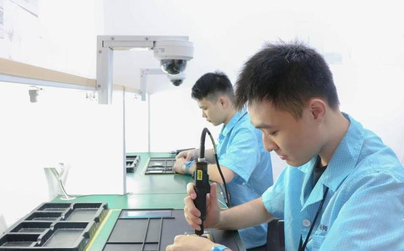 官方手机维修和私人手机维修区别,手机维修点好还是保修期维修好