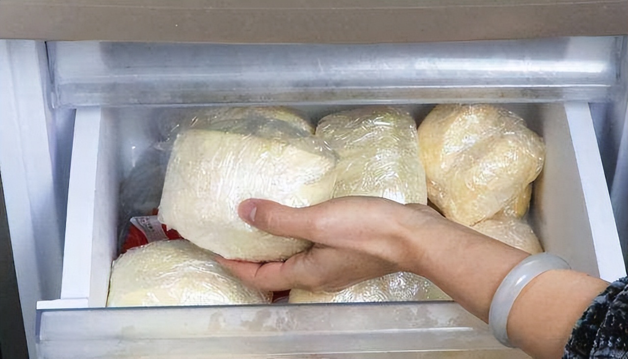 冰箱里馒头久了容易产生黄曲霉素,馒头放冰箱里冷冻会有黄曲霉菌吗
