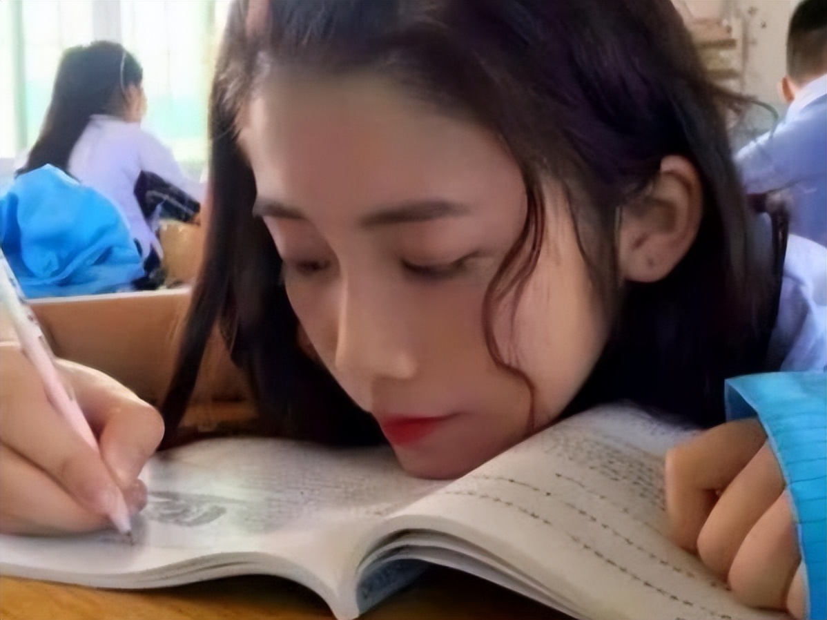 体育课女生行为,体育课上奇葩行为