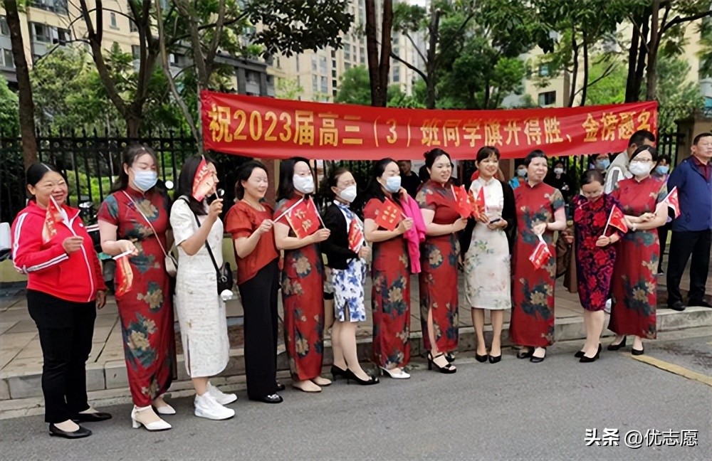 直击高考现场2018,直击高考第一现场助力高考