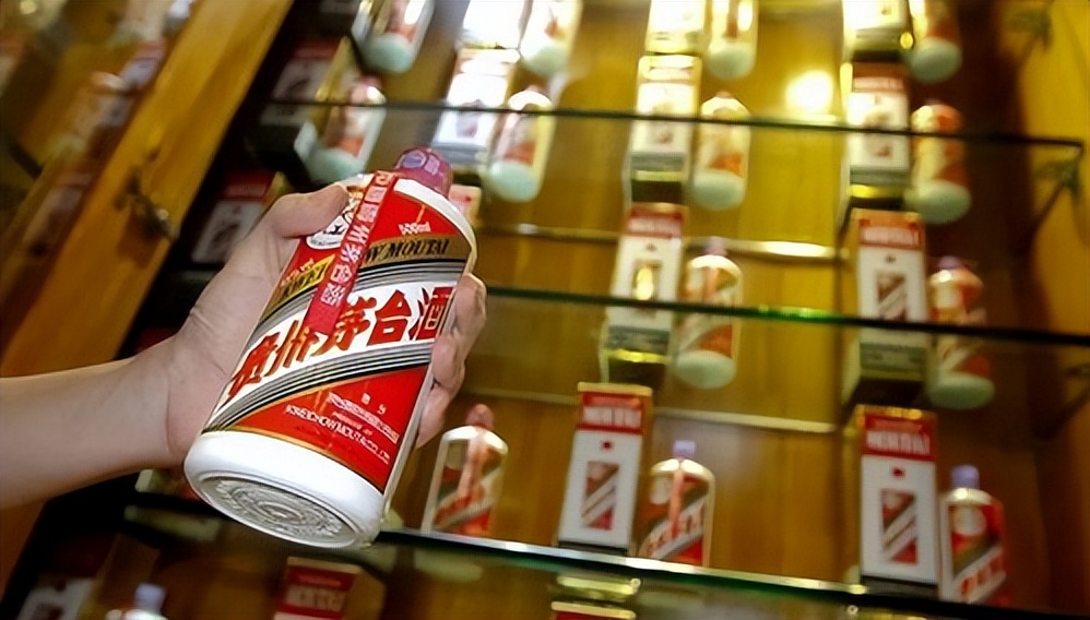 香港飞天茅台多少钱一瓶,飞天茅台香港价格多少钱